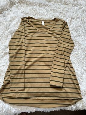 Lularoe Long-Sleeve Tee in Tan and Olive